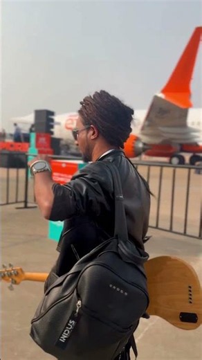 Air India Express - Thaikkudam Bridge Live #thaikkudambridge #concert #vianfernandes #livemusic