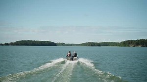 The clever Buster S2 is a multipurpose aluminium boat designed for four people and equipped with double consoles and a solid door in the middle. Read more: https://hubs.la/Q02vtvJT0 | Buster Boats