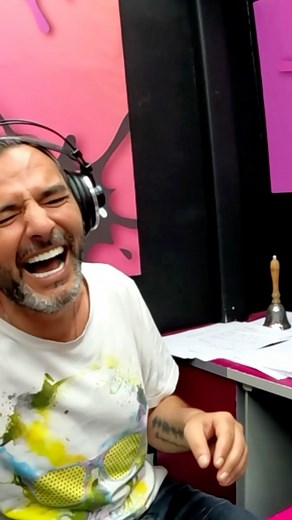 SOK FM on Instagram: "Προσοχή στους μήνες 🤣🤣🤣 #sokfm #morning #show #summer #edition #giorgos #maria #mood #fun #video #prank #test #quiz #instagram #instagood #instadaily #instamood"