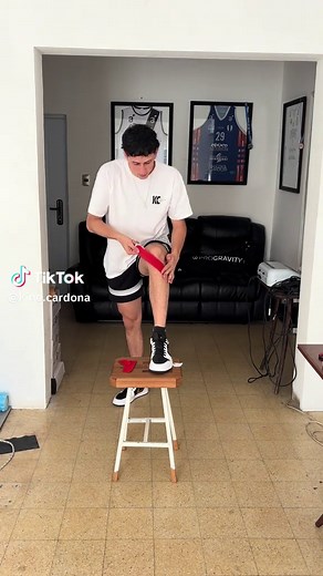 Aprende a colocar kinesiotape para soporte de rodilla