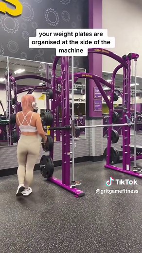 Smith Machine Tutorial: Gym Basics for Beginners