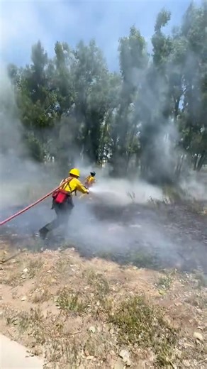198K views · 2.6K reactions | THANK YOU FIREFIGHTERS! Check out a crew in action battling a small grass fire near I-25 and S. Nevada today. More on this fire in the article in the comments. | KKTV 11 News | Facebook