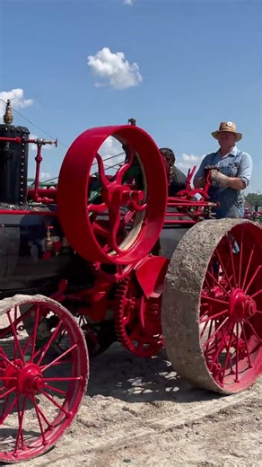 Have you ever seen one? Robinson steam traction engine #shorts