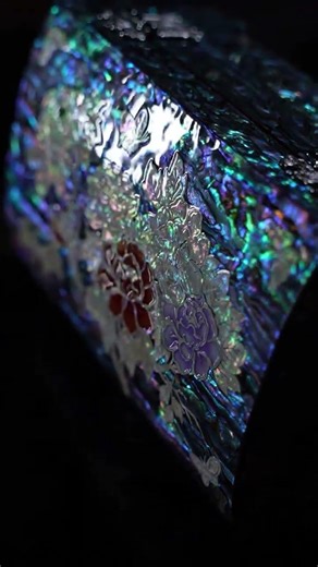 Unveiling the Mystique: Lacquer's Ink-like Hue and Starry Glow