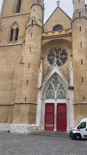 SCAD Study Abroad on Instagram: "exploring Aix-en-Provence during our excursion!! #Travel #France #Scad #Lacoste"