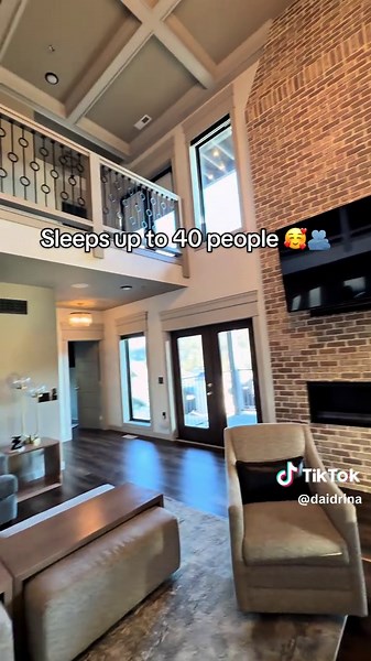 Explore an Amazing Mansion Cabin in Sevierville, TN!