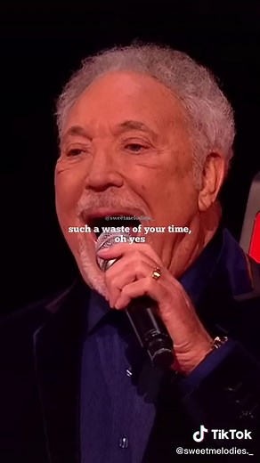 [Full performance] Sir Tom Jones & Bethzienna Williams - Cry to me (Blind auditions) | The Voice UK #bethziennawilliams #sirtomjones #tomjones #crytome #blindaudition #thevoice #thevoiceuk
