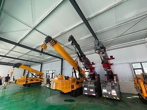 [Hot Item] Lifting Equipment Power Efficient Wireless Remote Control Spider Crane