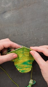 What's your go to cast on for toe-up socks? I love this version of Judy's Magic Cast On! The pattern for Laxo Socks (which are toe-up obvs) includes a full length tutorial that talks you through this cast on and and everything else you need to know to knit a well fitting toe up sock successfully! #knitstagram #knitlove #knit #knitsocks #knitting #sockknittersofinstagram #sockknitter #knittingteacher #nelkindesigns #nelkin1stqkal23 #lauranelkin | Laura Nelkin Designs