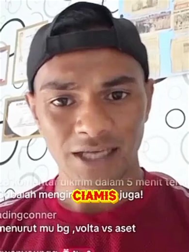 di kasih salam semangat buat anak-anak simbox, dari ketua Pertina Depok sekaligus petinju profesional juara 3 divisi abang@silem_serang_boxing makasih banyak udah ngasih semangat kepada anak-anak simbox (simpar boxing boys), semoga di masa depan anak-anak simbox bisa jadi juara seperti abang🔥 #porprov_ciamis #serangsilem #boxing🥊 #fypシ #hss