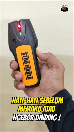 Alat detektor besi dan kabel listrik di dalam tembok