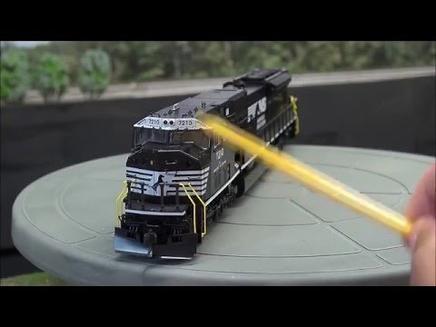 Review: Kato HO SD80MAC w/DCC ESU LokSound