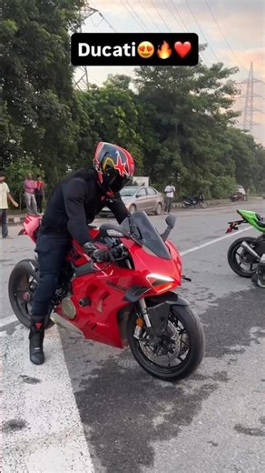 The Ducati 996 - The Last True Superbike