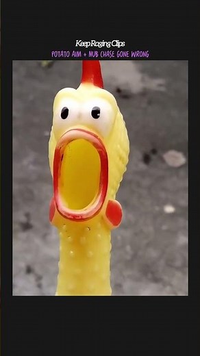 Wraith Chase Gone Wrong! 💀 #apexlegends #gamer #shorts