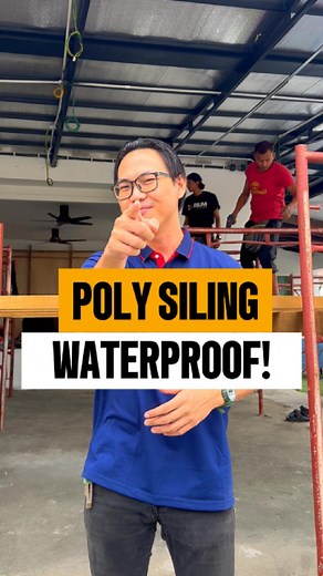 💦 Siling Rumah Selalu Bocor? Nak Siling Waterproof Memang sakit mata tengok air menitik & kesan kuning dekat ceiling kan 😩 Sekarang masa untuk tukar ke Poly Ceiling dari Poly World! Ceiling moden dengan kemasan kemas, tahan lama & nampak premium 🔥 ✨ Kenapa ramai dah tukar ke Poly Ceiling? ✅ Kalis lembapan – tak mudah serap air ✅ Tak berkulat & tak tinggal kesan kuning ✅ Tak busuk, tak reput – tahan lasak untuk jangka panjang ✅ Mudah jaga – lap je terus bersih ✅ Rekaan moden & kemas – bagi vib