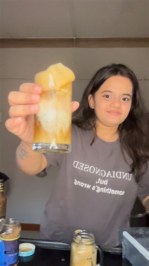 Saniya Mungale on Instagram: "Made a very simplee Iced latte tutorial.. give it a tryy @pallakspov very much inspired to make your iced cinnamon latte next 🤭 Iced latte, simple coffee recipe, coffee tutorial #fyp #explore #coffee #icedlatte #coffeerecipes"
