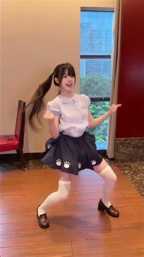 我的精神状态！！！ #cosplay#氛围 #失眠熊 #dance