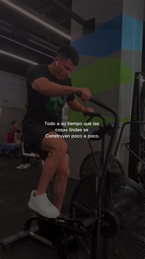 Effective Workout Routine on a Stationary Bike