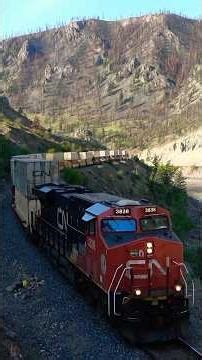DOUBLE STACK TRAIN IN THE THOMPSON CANYON #youtubeshorts