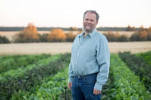 David Stelzer (Founder/CEO Azure Standard) interview -  Organic Farm under threat