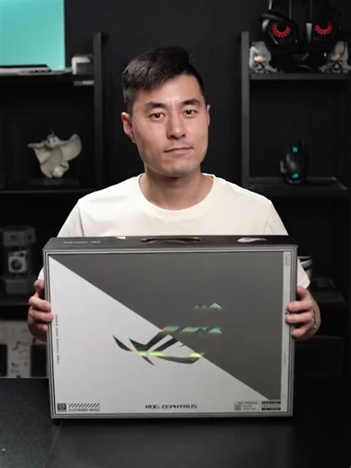 16-Inch Mini-LED Nebula HDR Panel Features