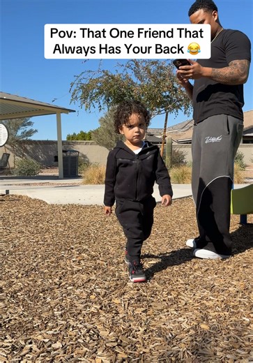 bro they are gonna be a PROBLEM! 😂😂😂🙄 @Laro Benz