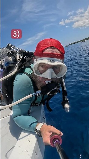 How to jump off a Dive Boat in scuba gear 🤿💦 #scubadiving #boatdiving