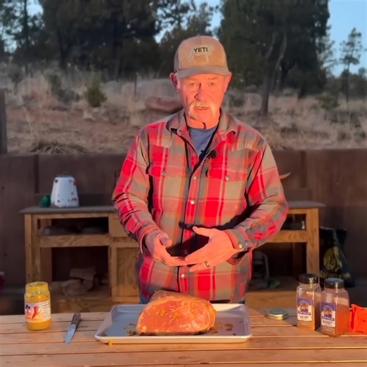 103K views · 3.7K reactions | Juicy BBQ Smoked Pulled Pork Sandwiches! | Kent Rollins | Facebook