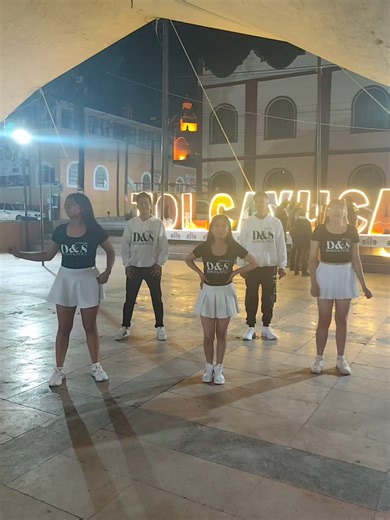 @♡. @𝓓𝓪𝓷𝓷𝔂 @Perla Oscura @Oswaldo HZ @Luis Fernando Guerrero Castill #fyp #paratiiiiiiiiiiiiiiiiiiiiiiiiiiiiiii #cr7 #minecraft #diadelbailarin