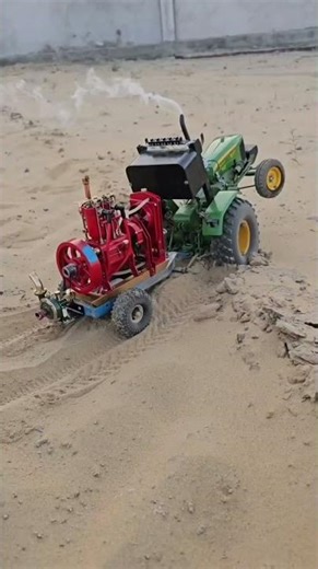 RC Tractor & Thresher Working Together 🚜 | Realistic RC Farming