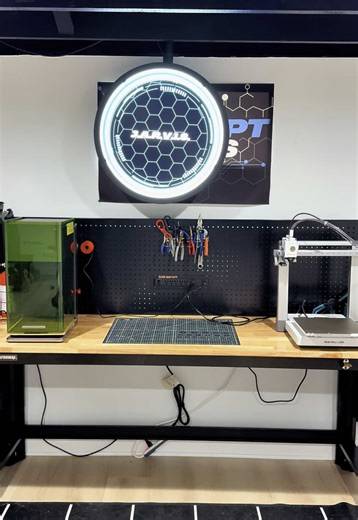 concept_bytes (@concept_bytes) - Jarvis, make me a chess board! 👀 #engineering #3dprinting #laser #xtool #xtoolf1ultra
