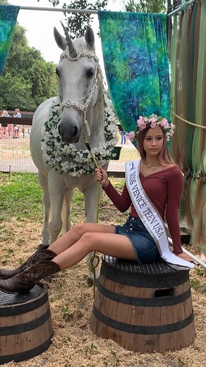 Avaryana Rose on Instagram: "Unicorns are real!... real funny 😂🦄👑. #unicornsarereal #missteenusa #girlboss #happy #amazing #beauty #smile #reelsstarsearch"