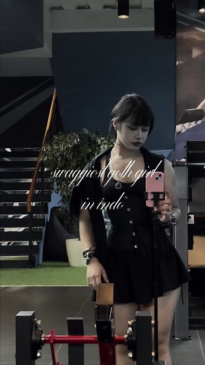 Goth Gym Style: Embracing Unique Fitness Fashion