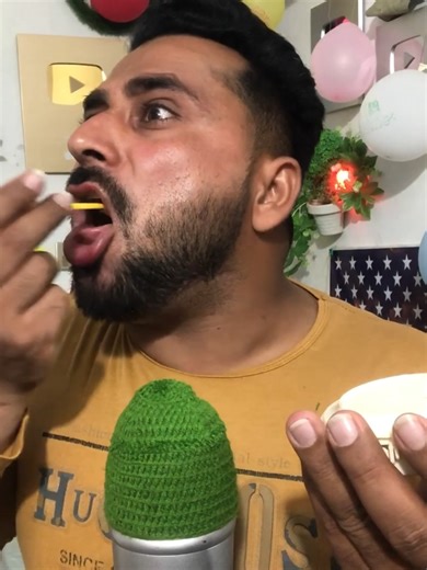 Delicious ASMR Eating Makeup Experience