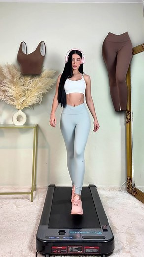 489K views · 1.6K reactions | Crossover Waistband leggings with multiple color options by @glowmode_official Use my code “GMfernanda” for off For reference I’m wearing size XS search “GLOWMODE crossover leggings” on Shein #Glowmode #glowmodeleggings | Fernanda Linhares | Facebook