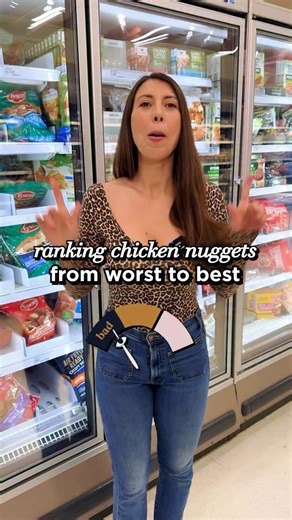 Amanda (Meixner) Rocchio on Instagram: "The Worst and the HEALTHIEST chicken nuggets 🍗 Because our kids deserve more than mystery meat and fillers. Comment “ list “ for my complete list of better chicken nuggets. Not all nuggets are created equal — some are packed with seed oils, additives, and barely any real chicken… while others actually use quality ingredients you feel good serving your kids. If you want quick ingredient tips, brand breakdowns, and how to spot hidden fillers, this one’s for