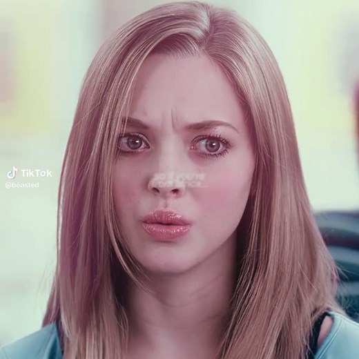 Karen Smith Edit: Aesthetic Highlights from Mean Girls