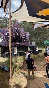 Voladera de cerebros en la Danza Dimensional 🔥✨🛸 📸 Berdevida B•D | Lemilica Magazine