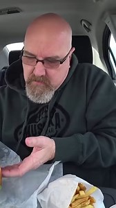 🍔 Burgers Priest 🍔 The California Classic, $5 Chocolate Shake & Fries | KBDProductionsTV