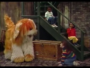 Classic Sesame Street: Kids Act Like Dogs with Barkley (1989)