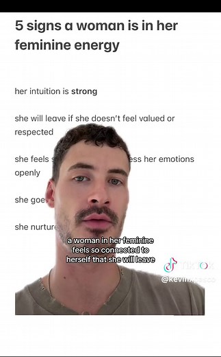 5 Signs a Woman is in Her Feminine Energy