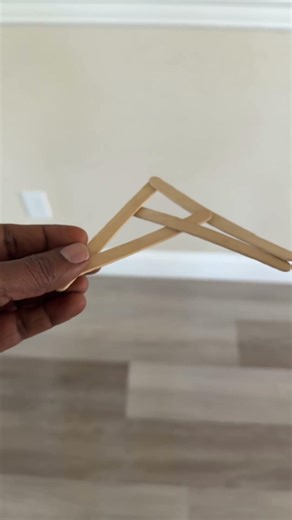 Exploding stick bomb