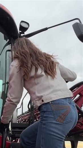 Exciting Farm Auction Finds: John Deere and More