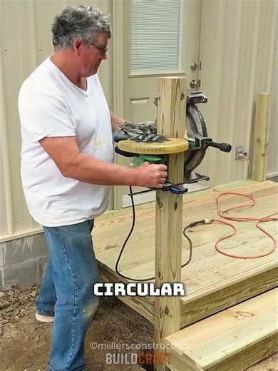 Cutting a 4x4 Post With a Miter Saw Like This #diy #usa #howto