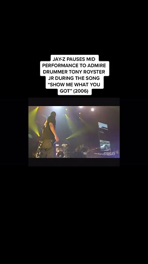 JAY-Z PAUSES MID PERFORMANCE TO ADMIRE DRUMMER TONY ROYSTER JR DURING THE SONG “SHOW ME WHAT YOU GOT” (2006) #jayz #tonyroysterjr #kingdomcome #rocafella #live #performance #hiphop #rap #history #eastcoast #showmewhatyougot #drumming #drummer #classic #early2000s