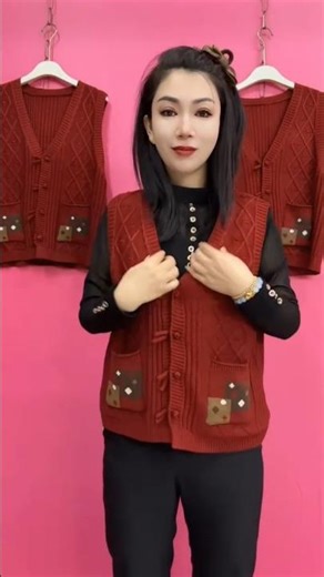 #Stylish and Versatile #Fashionable Mom Outfits