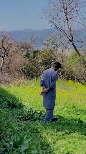 Mery Cameraman Py hamla 🐕 Aye ALLAH AMmmZaaaa🏃 mushkil sy koe milta aur wo b bhag jata 🚶 #bloopervideo #pothwar #pktiktokofficial #imhamzaali #ramzanmubarak #bloopers