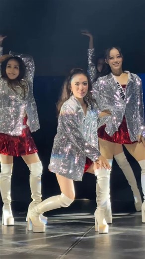 ミスプラネットジャパンbyベストオブミス/日本一派手なミスコンテスト on Instagram: "「ミスプラネット」とは、地球環境保全やSDGsの達成をテーマに活動する、国際的なミスコンテスト「ミス・プラネット・インターナショナル」の日本大会、およびその活動を指します。 概要 国際大会: 「ミス・プラネット・インターナショナル」は、2021年からカンボジアで始まった国際コンテストです。 目的: 地球環境保全活動に重きを置き、持続可能なライフスタイルを広めることを目的としています。 ロールモデル: 美しさと知性を兼ね備え、人々に良い影響を与え、社会に貢献できる女性を輩出しています。 2025年ミスプラネット・ジャパン 日本大会: 2025年9月29日に横浜ランドマークホールで開催されました。 グランプリ: 静岡代表の看護師、杉山佳穂さんがグランプリに輝きました。 世界大会: 杉山さんは、2025年12月に開催される世界大会「ミス・プラネット・インターナショナル」に出場します。 日本代表たちの活動 杉山佳穂さん: 現役の看護師として、医療格差の是正や、誰もが平等に命を守られる社会の実現に