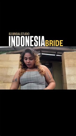 #B3 Bride Kirti’s Destination Wedding in Indonesia & Singapore ✨ Before ➡️ After ✨ From a glowing Indonesian bride to a vision in her dreamy white cocktail gown – here’s Kirti’s fusion look! 💍✨ With a chic messy bun and that soft sultry glam, she’s redefining destination bridal vibes. 🌏🤍 Drop your ❤️ in the comments if you love her transformation! Because at B3, we believe in zero compromise – every detail, every finish, pure perfection. 🌸 📍 Planning your destination wedding? We travel worl