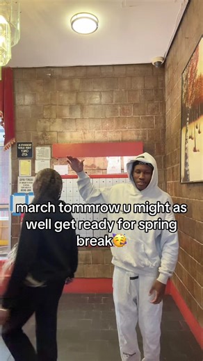 keeFlexoo (@keeflexooo)’s video of Spring Break